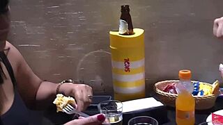 Bastidores da cena da madrasta safada que deu pro enteado em doggystyle outdoor hairy pussy