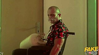 Amaranta Hank was sharing her Colombian culture in a lively way. She connected with everyone through her energetic performance