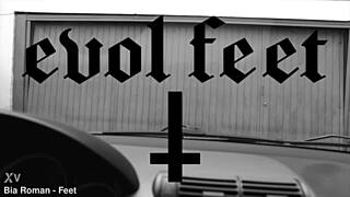 threesome foot sex with blonde and brunette slaves gagging on cock while licking wet pussy... so intense