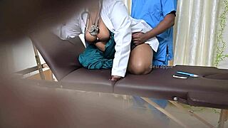 Indian Doctor Fucking Patient In Hospital Clinic