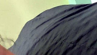 मेरा लिटिल 18+ 18+ स्लीपओवर रियल वर्जिन टीन 18+ 18+ में बदल जाता है जिसकी पस्सी पर कम आता है। मैं अपने फ्रेंड को उसकी फर्स्ट फैंटेसी लाइव आउट करने में हेल्प करता हूँ।