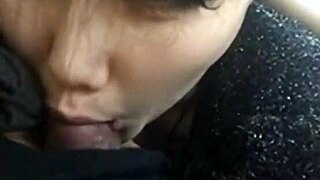 i love being that hot teen pretty girl giving chinese blowjob action