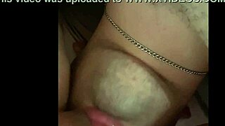 hey, come lick my vagina until you make me squirt all over