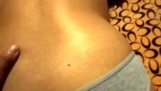 This video shows two young guys who agree to sex for money in a casual encounter