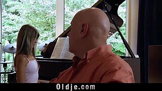 Cutie Teen 18+ Guides Old Guy Through Intimate Lesson After Catching Him