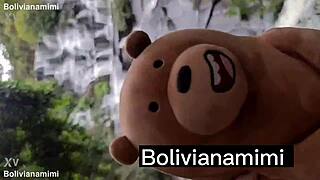 sem calcinha na cachoeira achei um fa la e chupei sua rola quer ver bolivianamimi