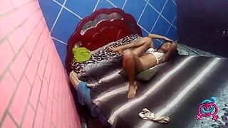 Don't you want to join this amateur teen latina for rough anal assfucking in doggystyle?