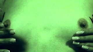 elizamars, we're exploring this body in vintage style softcore