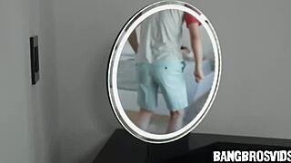 creating xvideos booty content in the shower with wet fun