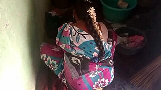 omg sexy aunty washing that dress in the bathroom 🚿