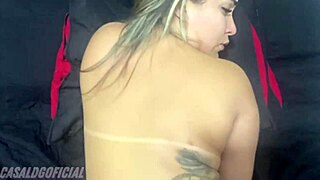 i feel so emotional peguei a safada brincando e pedi seu cuzinho with big tits wife.