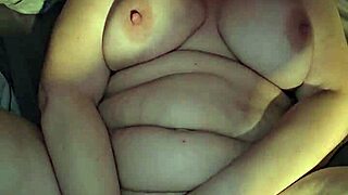 Culona latina May Hernandez masturbates with big ass and shaved pussy in bathroom shower