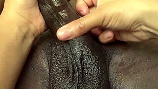 Amateur couple Nysdel delivers intense big cock massage with throbbing dick and oiled handjob action