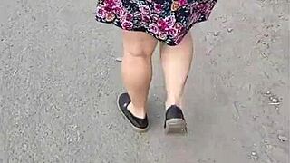 harassing mature big ass peruvian woman in skirt on lima streets