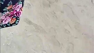 harassing mature big ass peruvian woman in skirt on lima streets