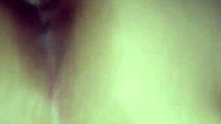 estamos de volta com a casada puta levando socada do comedor na buceta ensopada em vídeo caseiro