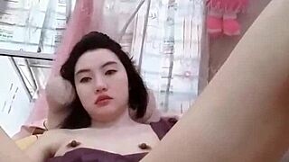 hey, check out this amateur getting horny and masturbating solo in her homemade video, it's super steamy!