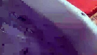 i'm lili, a latina babe on webcam