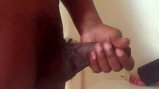 hey dude, check out this massive bbc making me cum hard while i masturbate to it