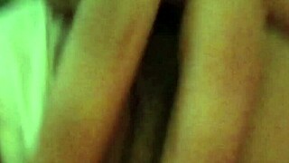 i feel so emotional and vulnerable showing my curvy latina body while on my period in this solo moment