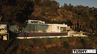 this model is always ready for hot anal sex, from blowjobs to riding in doggystyle! 😈