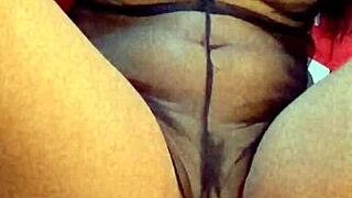 i need that huge cock deep inside me, i cum so hard porraaaaaaa 9 x rosa vermelha