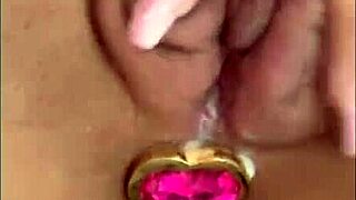 Rica Latina Solo Girl Masturbates with Anal Plug Enjoying Hot Morning