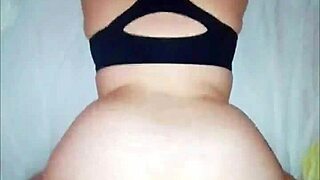 Mi culona favorita bent over in doggystyle