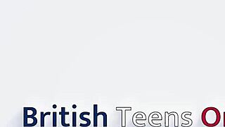 busty milf enjoys pussy licking session 😏