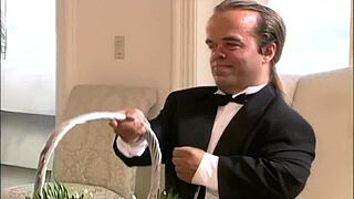 aurora snow, jezebelle bond, hannah harper and friends share one dick with six wet pussies!