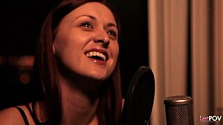 Lesbian Women Finger and Lick Pussies Intensely