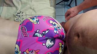 se n�o me der a buceta virgem conto para sua madrasta sobre piercing que voc� p�s no peito - teen 18+s 18