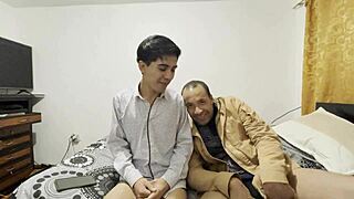 Discapacitado Vergon Rompe El Culo A Su Compa�ero