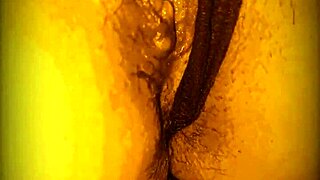 Mi Vecino Me Mete Los Dedos En La Pucha Mientras Mi Marido Trabaja 24 Horas