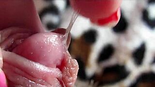 Big clit orgasm closeup
