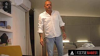 Tiffany Tatum Feet Please Foot Worshiper