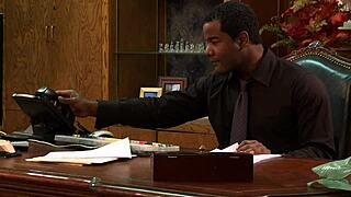 White Assistant Climaxes as Black Boss Fucks Her Cunt and Ass