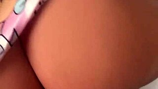 Mau padrasto transando com inteada sexy e inocente sex toy