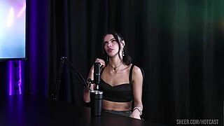 Compilados Da Debora Andrade No Hot Cast