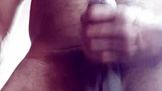 Cumming Early Morning in Homemade Ass Scene