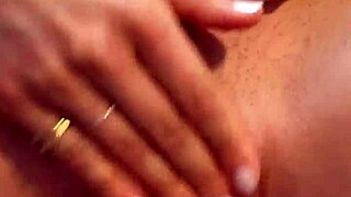 i'm a good kitty who sux a good cock and get fucked, pleez cum on me