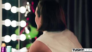 i'm eve sweet, petite model craving huge anal appetite