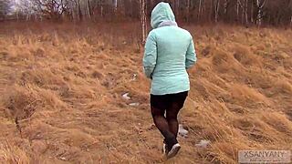 Married Wife In Pantyhose Has Outdoor Sex For 40.