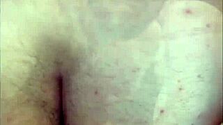 comi um desconhecido que estava batendo uma na trilha