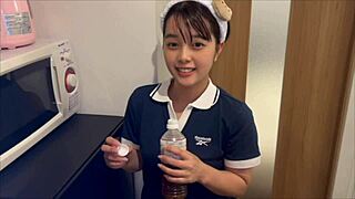 Boyfriend drools on girlfriend's pussy and tits post-bath