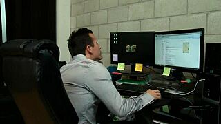 Fresh Teen Girl Fucking Her Lover Like Crazy in Hardcore Sex