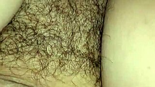 i gots the most tastiest pussy from the nasi uduk seller