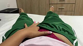 Despues De Clases Con El Uniforme De Educacion Fisica