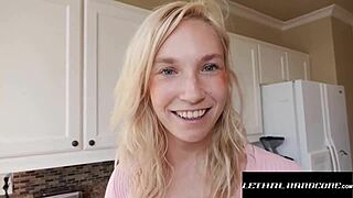 Super hot blonde fucks her boss at home with deepthroat and riding 😍