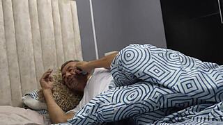 Stepfather seduced by stepdaughter 😘